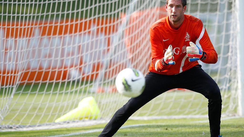 Stekelenburg: 'Geen rampseizoen' | OnsOranje